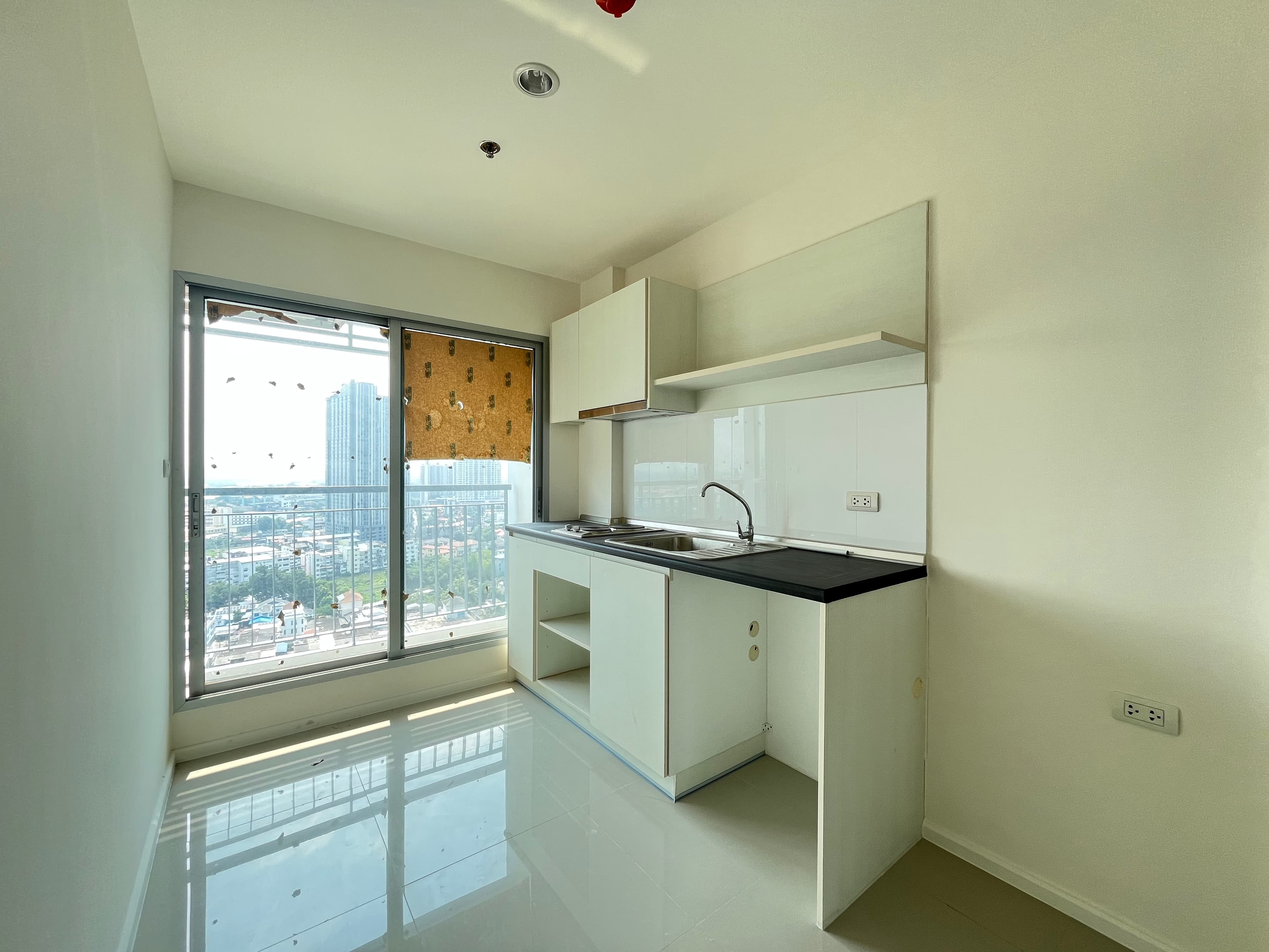 Aspire Sukhumvit 48 - Image 5