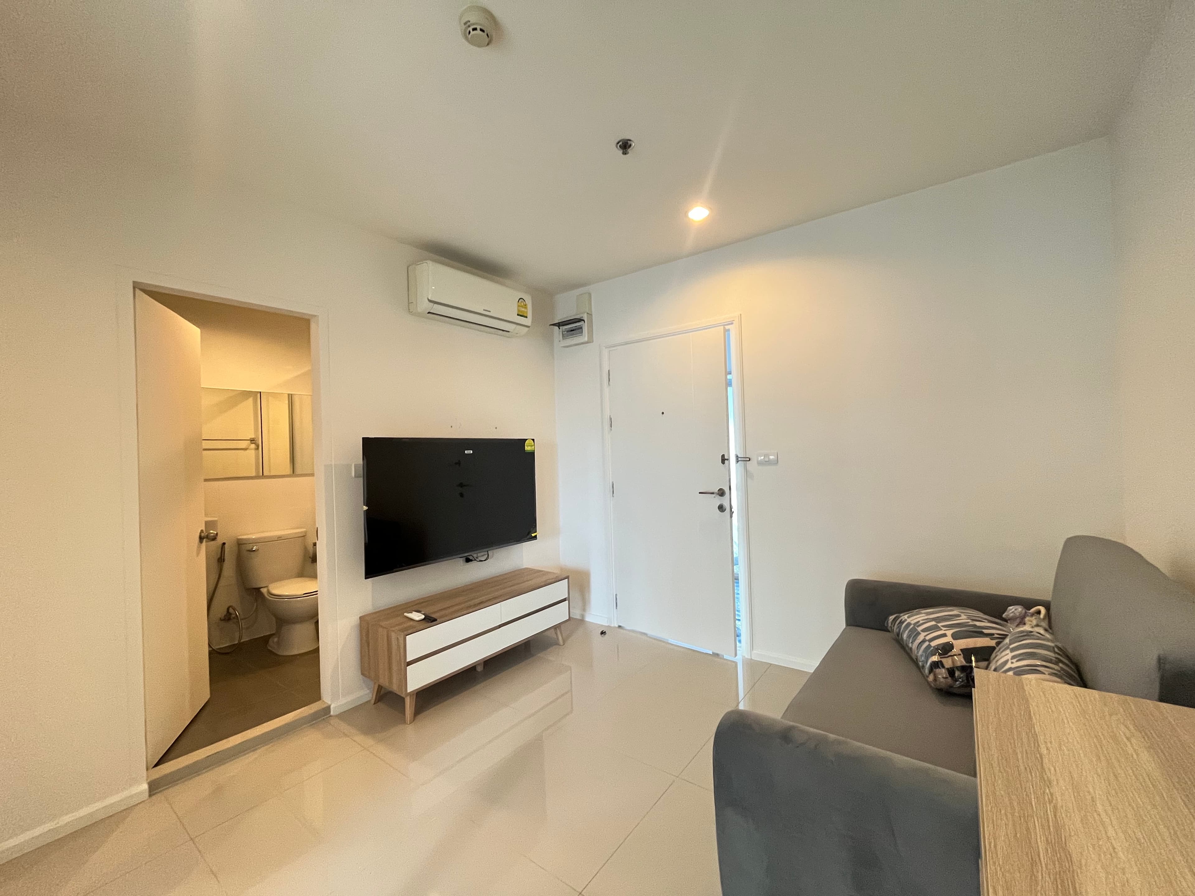 Aspire Sukhumvit 48 - Image 2